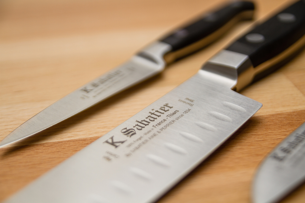 Sabatier Santoku knives, the art of cutting with Style